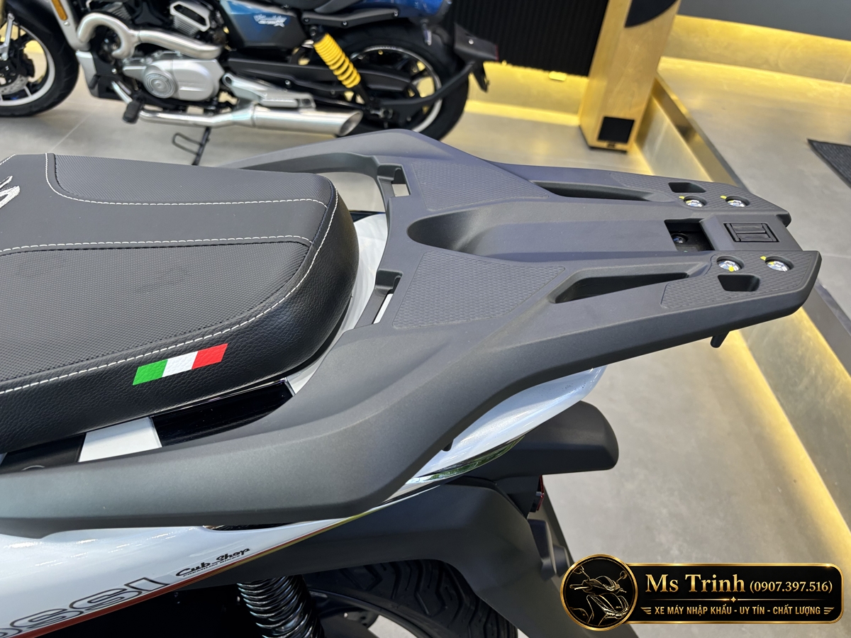 Honda SH150 Ý Malossi 2026 tại Huế - Tem custom thể thao, dáng SH thanh lịch