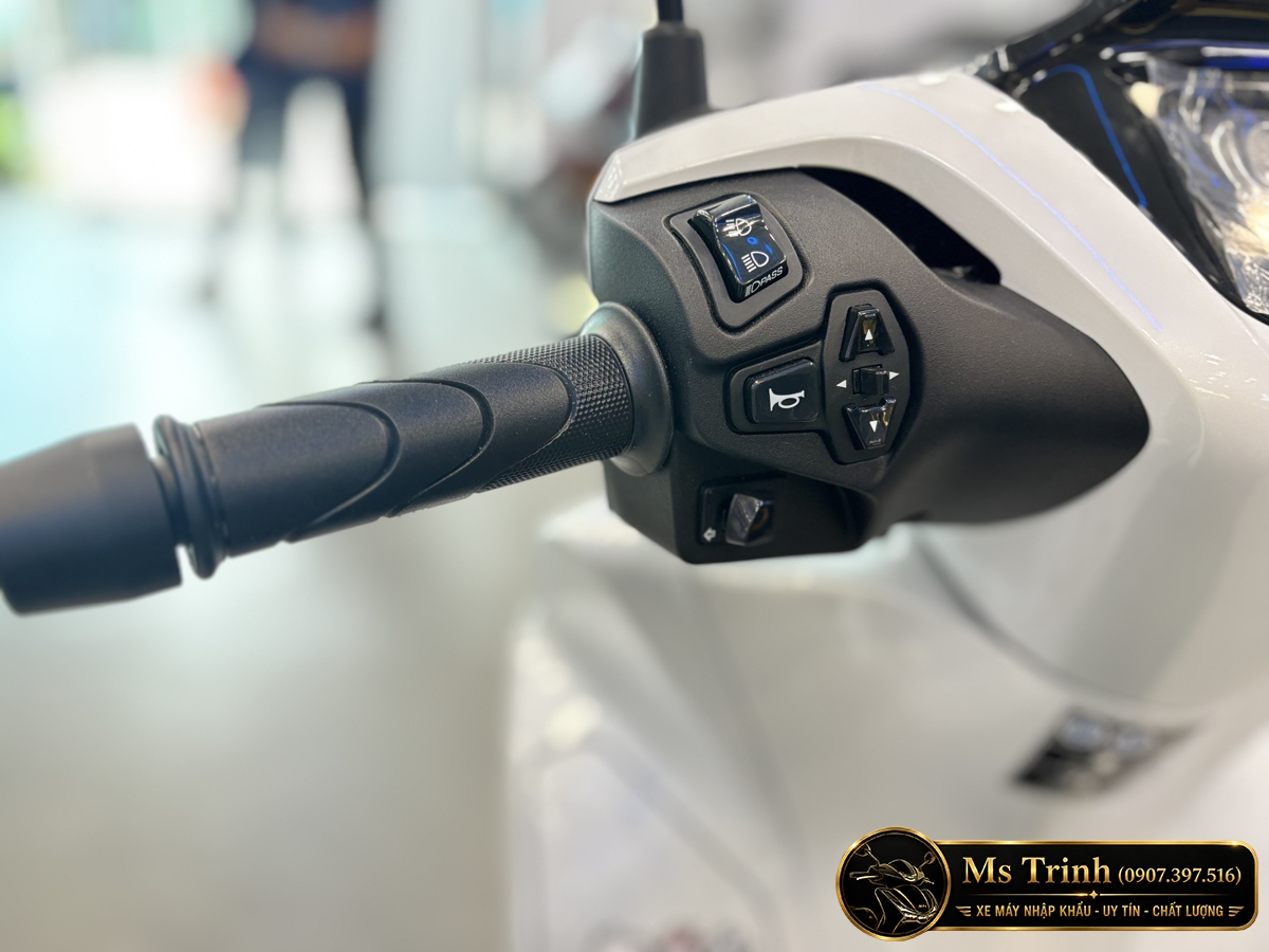 Honda SH150 Ý Malossi 2026 tại Huế - Tem custom thể thao, dáng SH thanh lịch