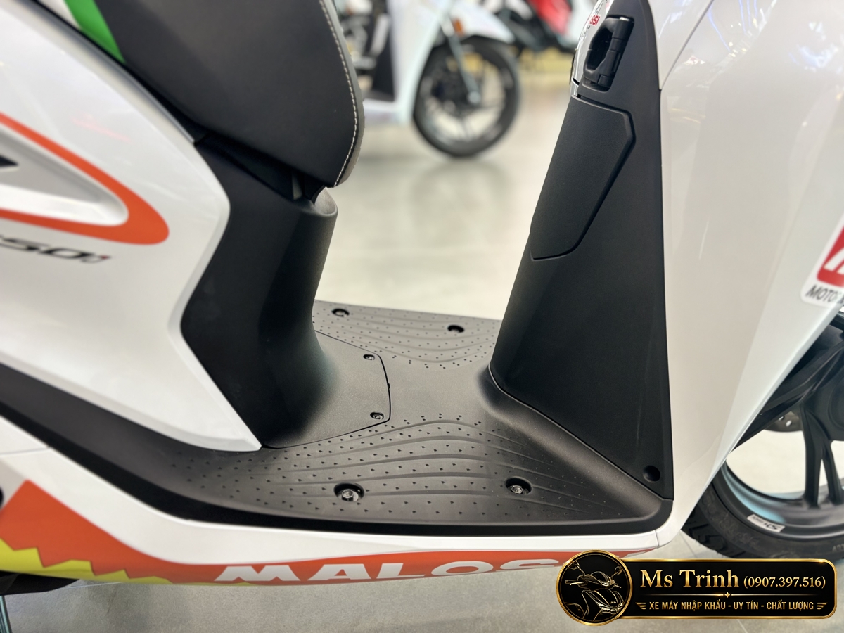 Honda SH150 Ý Malossi 2026 tại Huế - Tem custom thể thao, dáng SH thanh lịch