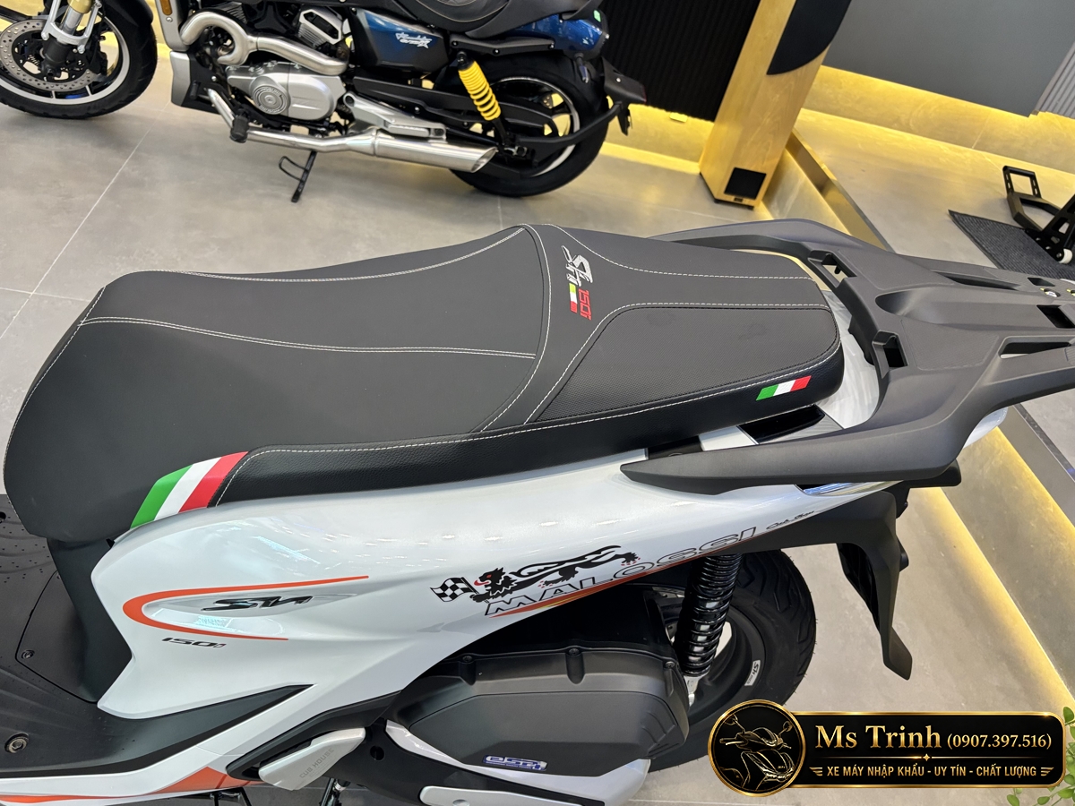 Honda SH150 Ý Malossi 2026 tại Huế - Tem custom thể thao, dáng SH thanh lịch