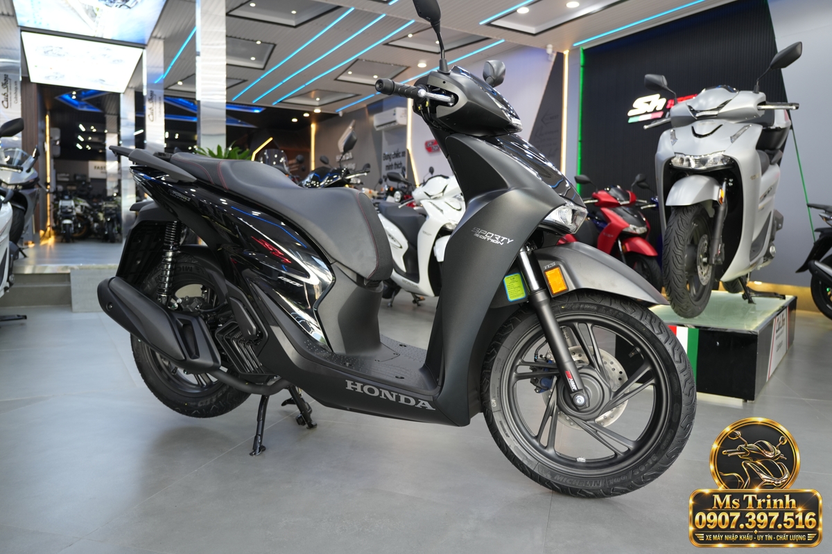Honda SH150i Ý đen nhám 2027 tại Huế sắc đen lịch lãm giá tốt, chính ngạch