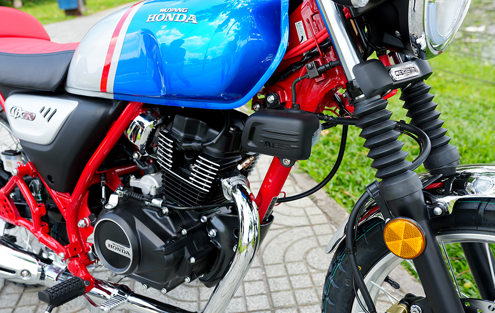 Honda CGX150 2025 Special Edition, Kiều Dáng Cafe Racer Moto tại Huế