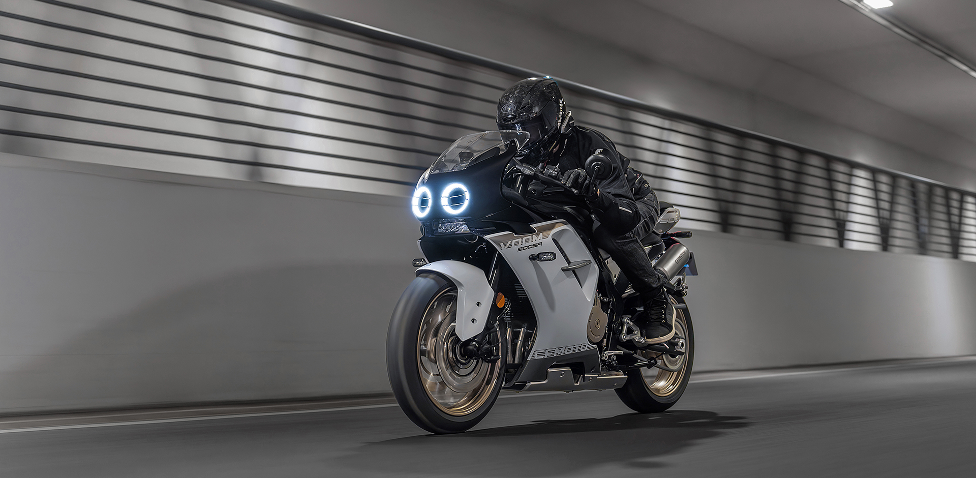 CF Moto VOOM 500SR, 4 Xi Lanh Thẳng Hàng, Retro Sport Độc Đáo tại Huế