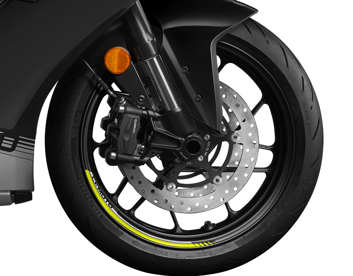 CF Moto VOOM 500SR, 4 Xi Lanh Thẳng Hàng, Retro Sport Độc Đáo tại Huế