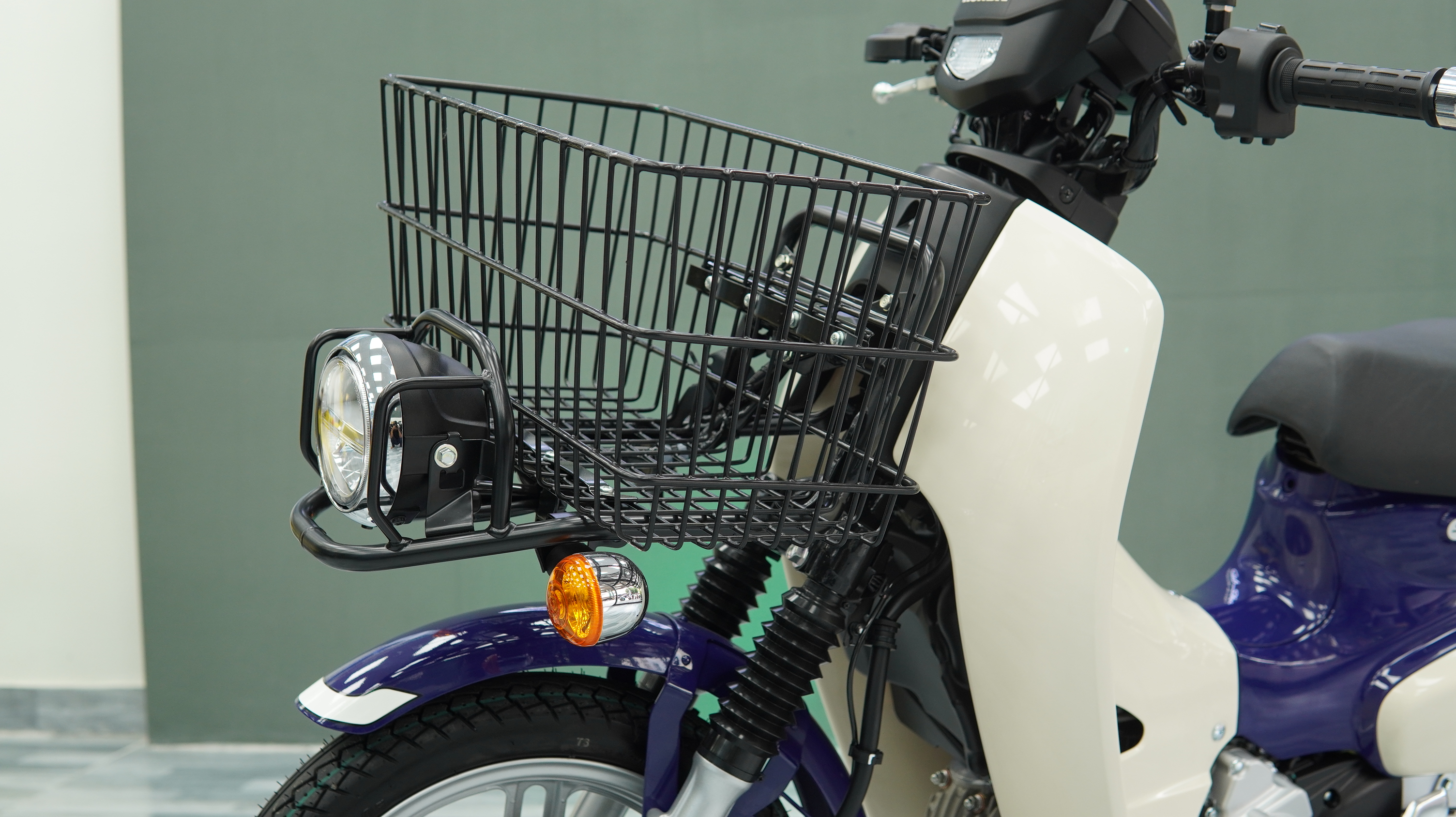 Honda Super Cub 110 Pro ABS 2025, Nhập Khẩu Chính Hãng Từ Nhật tại Huế