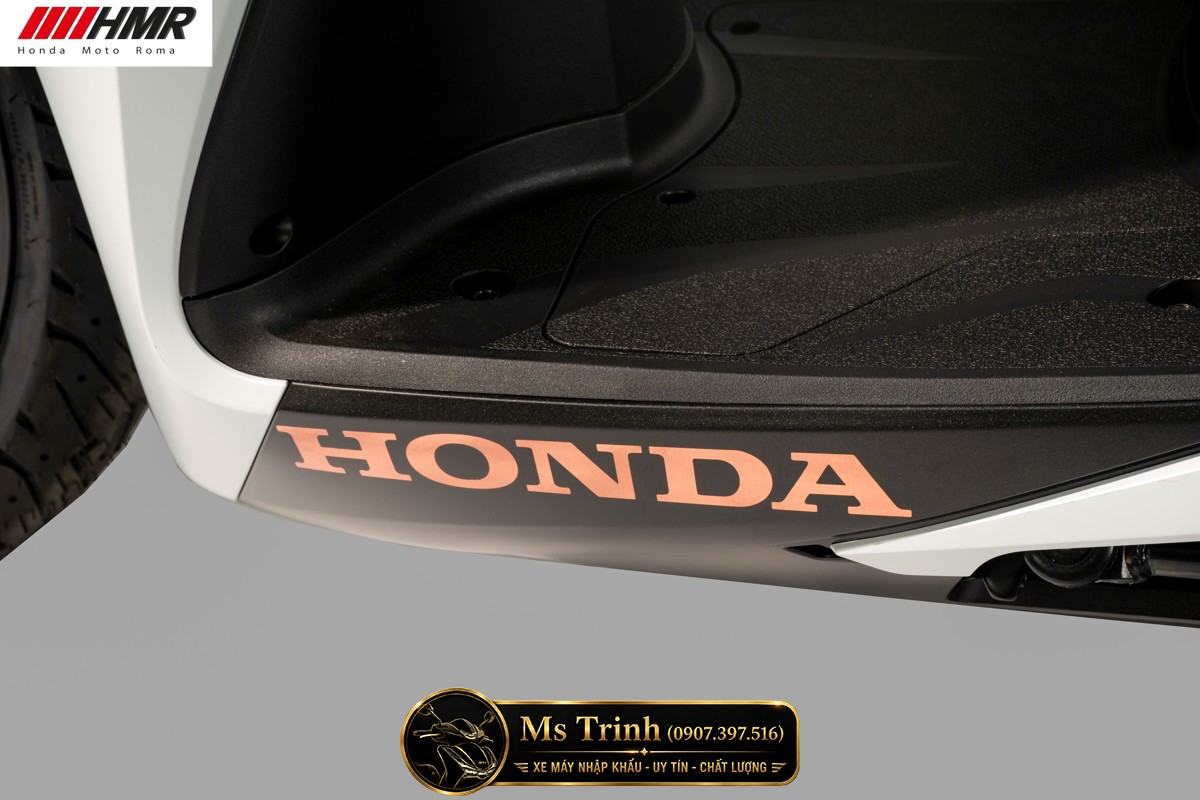 Honda SH350i nhập Ý 2026 tại Huế - SH350i Sporty Trắng Nhám, Xám Bóng Đẳng Cấp Chuẩn Ý