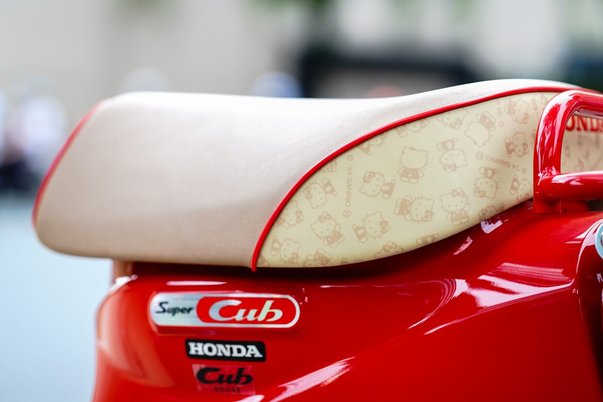 Honda Super Cub 110ABS Hello Kitty Edition, Made In Japan tại Huế