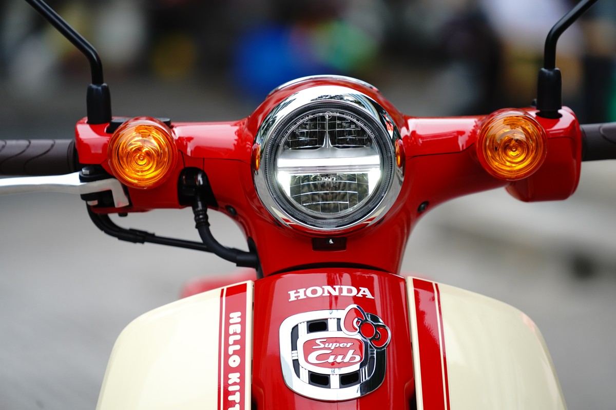 Honda Super Cub 110ABS Hello Kitty Edition, Made In Japan tại Huế