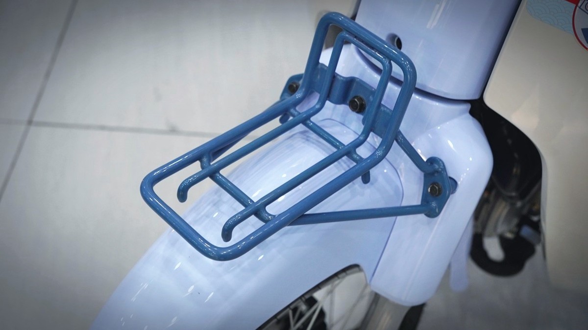 Honda Cub 110 Fujisan bản giới hạn tại Huế - Thiết kế đậm chất Nhật Bản