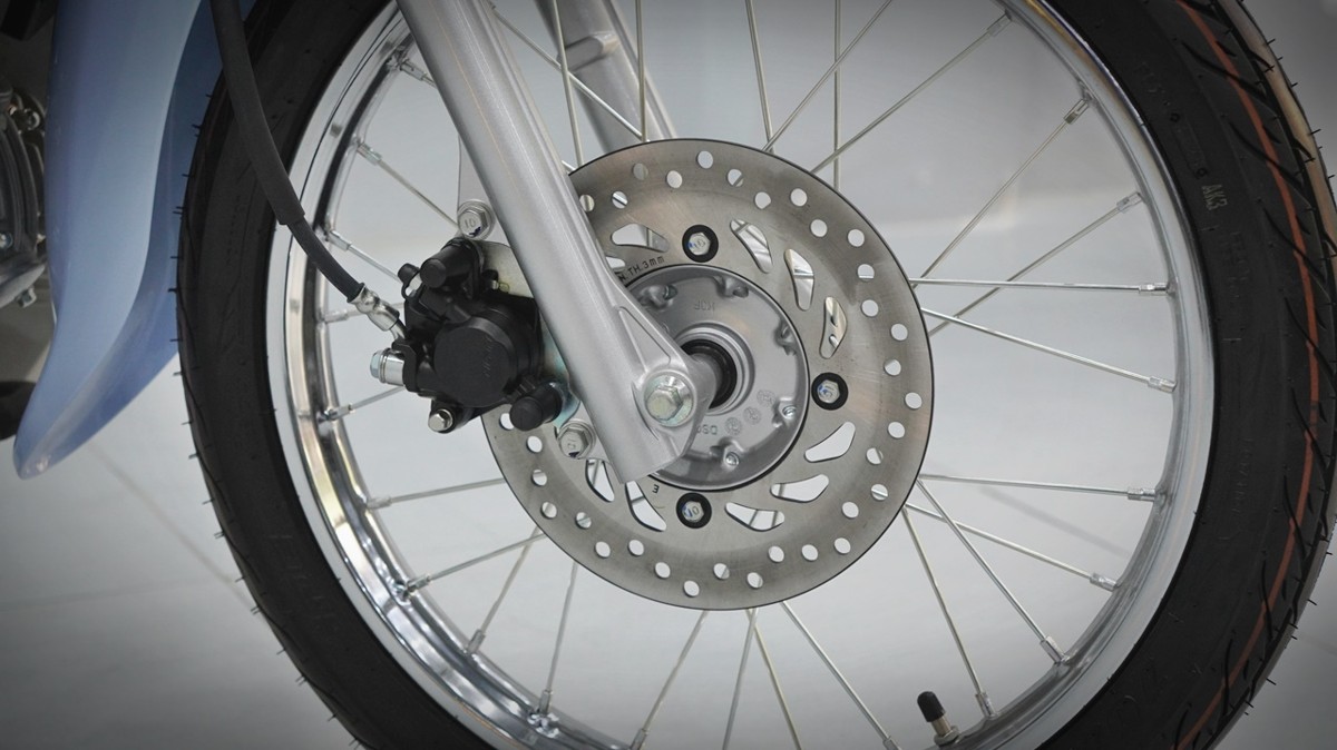 Honda Cub 110 Fujisan bản giới hạn tại Huế - Thiết kế đậm chất Nhật Bản