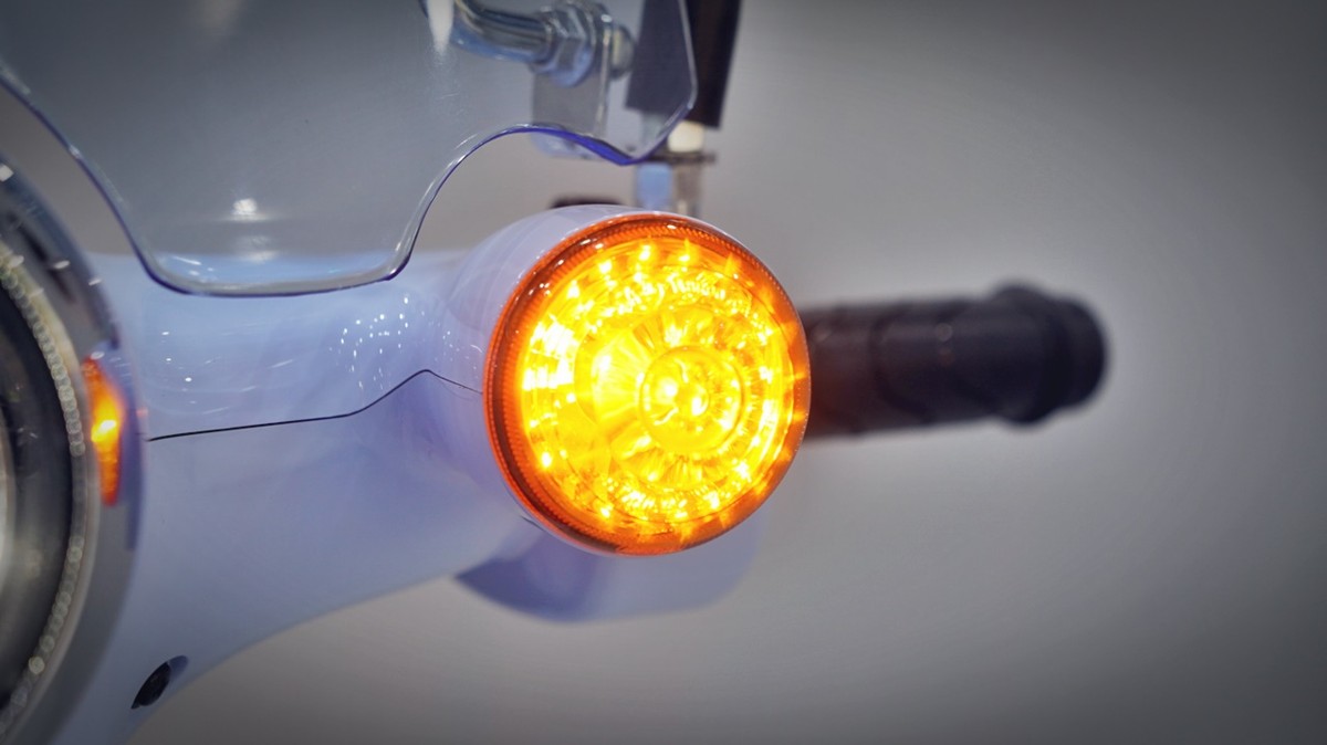 Honda Cub 110 Fujisan bản giới hạn tại Huế - Thiết kế đậm chất Nhật Bản