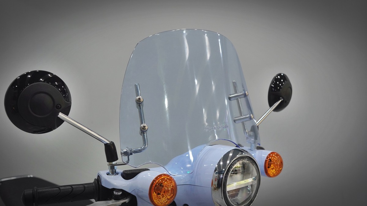 Honda Cub 110 Fujisan bản giới hạn tại Huế - Thiết kế đậm chất Nhật Bản