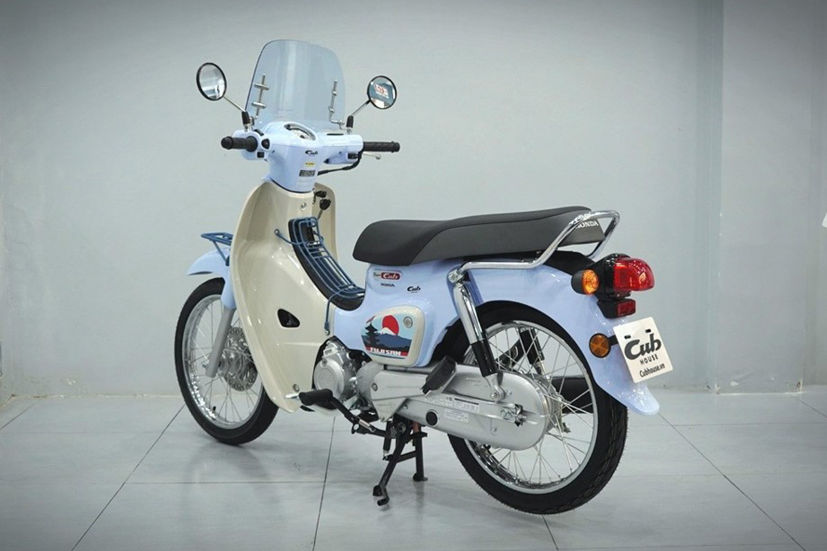Honda Cub 110 Fujisan bản giới hạn tại Huế - Thiết kế đậm chất Nhật Bản