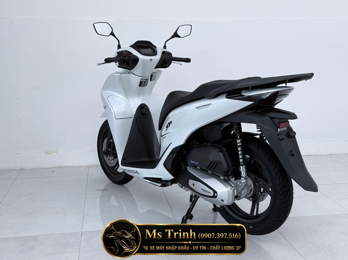 Honda SH150i Special Edition Standard nhập HMR Ý màu trắng tại Huế: Giá trị nằm trong từng chi tiết nguyên bản