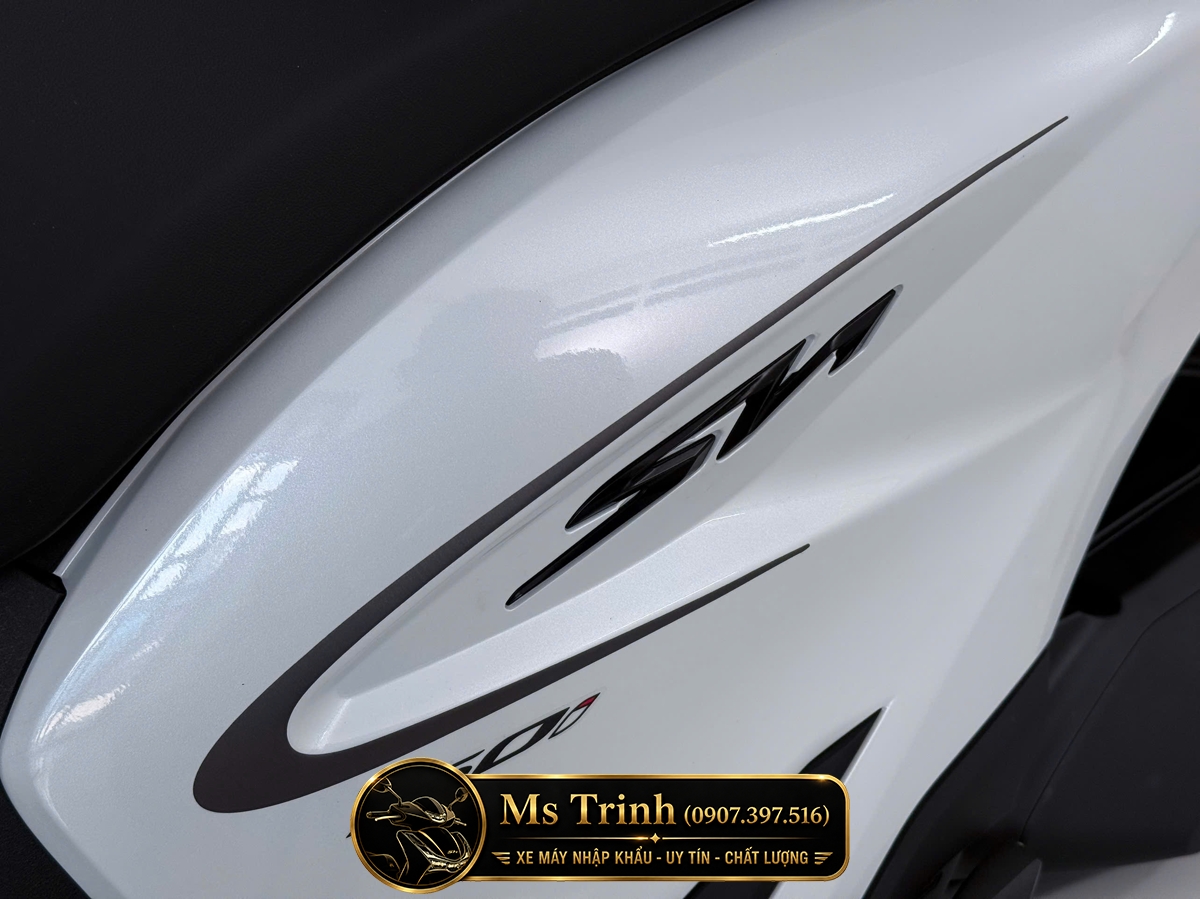 Honda SH150i Special Edition Standard nhập HMR Ý màu trắng tại Huế: Giá trị nằm trong từng chi tiết nguyên bản