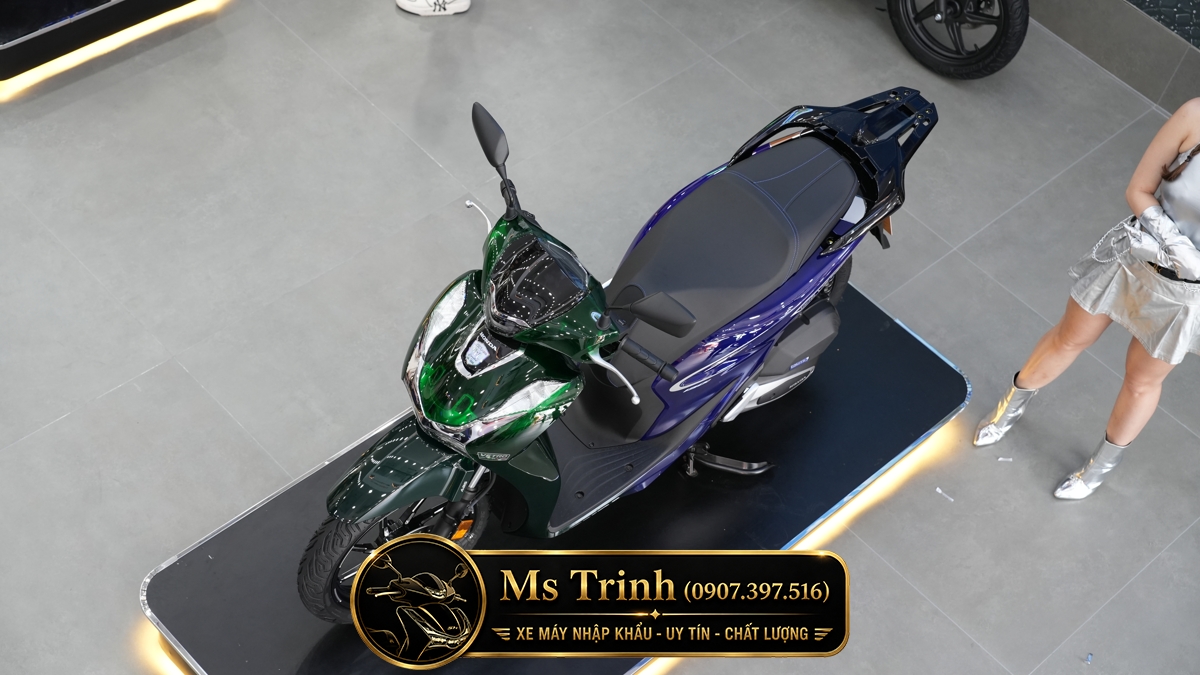 Honda SH150i Vetro Green - Sapphire tại Huế: SH Ý Limited 200 xe
