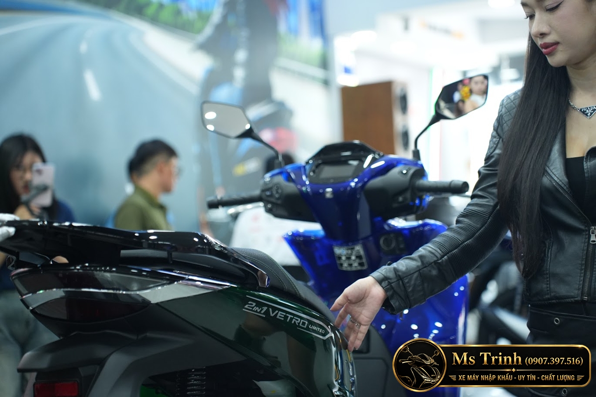 Honda SH150i Vetro Sapphire - Green tại Huế: SH Ý 2 trong 1 giới hạn 200 xe