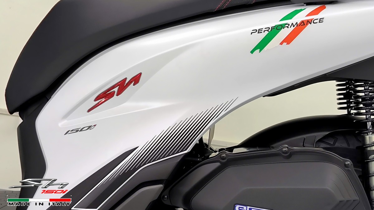 Honda SH150i Sport Edition 2025 Trắng, Made In Italy, Nhập Chính Hãng tại Huế