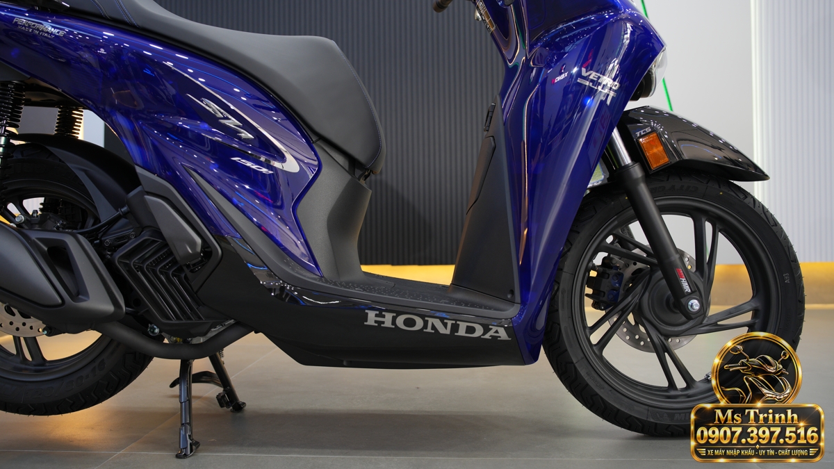 Honda SH150 Vetro Blue 2027 tại Huế - Xanh Sapphire trong suốt, nhập Ý sang trọng