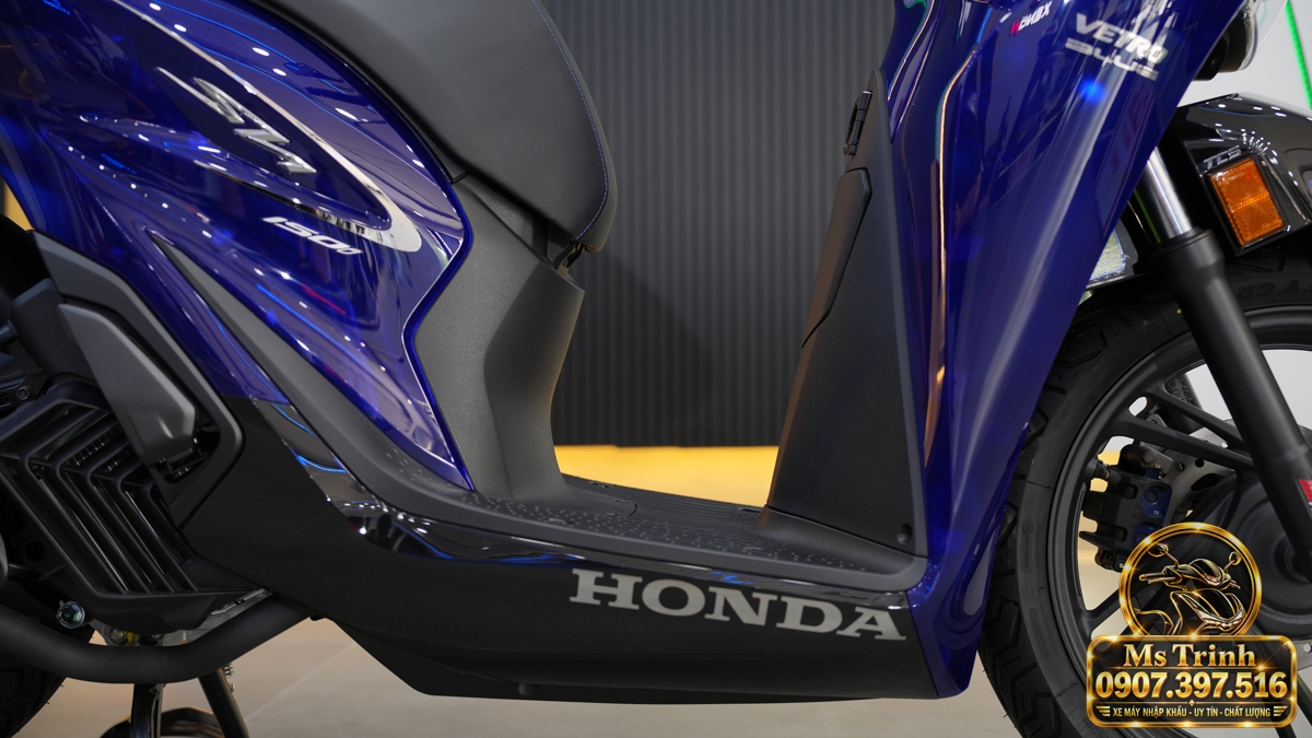 Honda SH150 Vetro Blue 2027 tại Huế - Xanh Sapphire trong suốt, nhập Ý sang trọng
