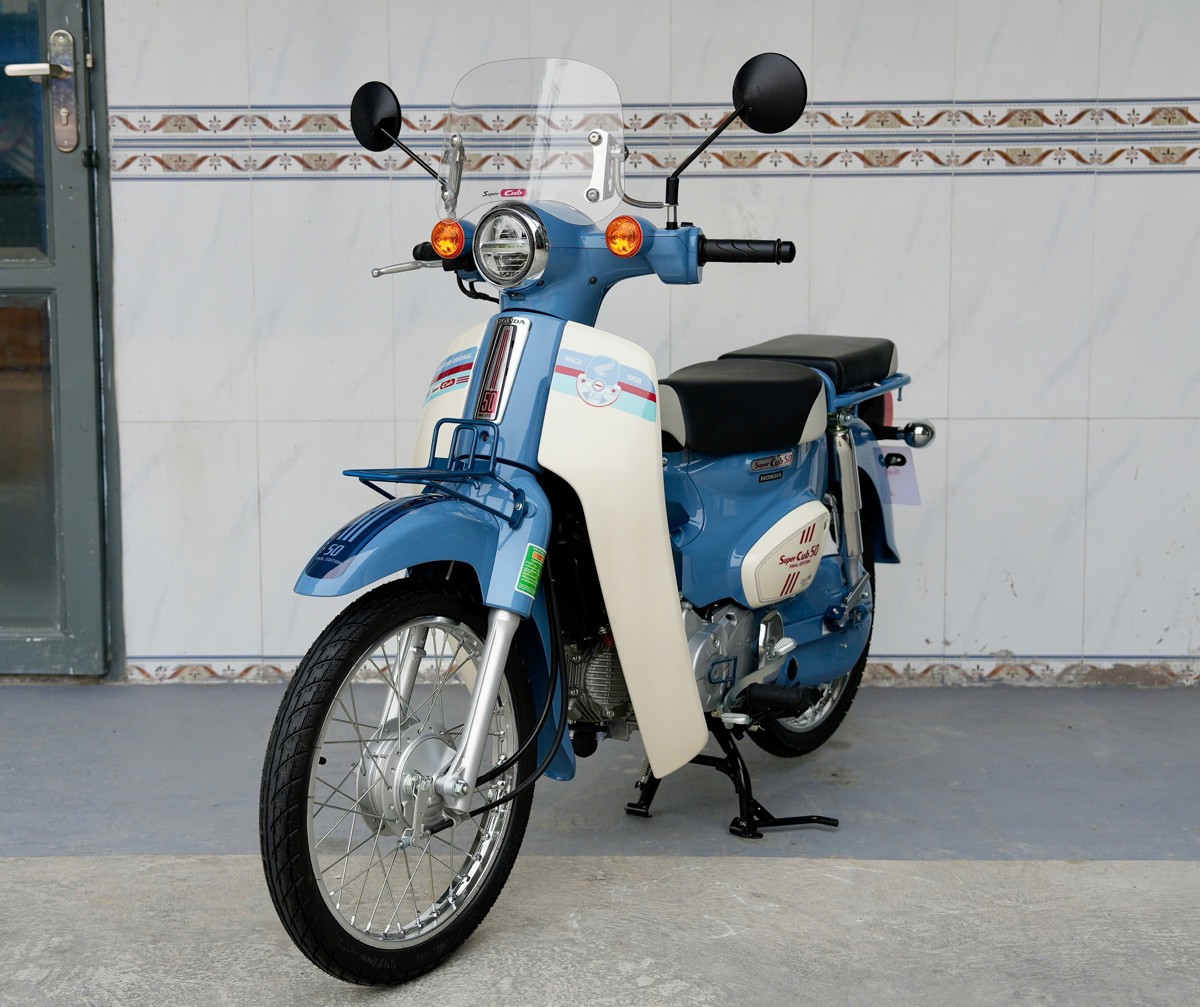 Honda Super Cub 50 Final Edition Custom Japan tại Huế - Phiên bản sưu tầm hiếm