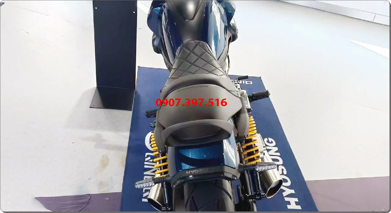 Hyosung GV350X tại Huế - Cruiser 350cc Phong Cách Mỹ Cơ Bắp, Cá Tính