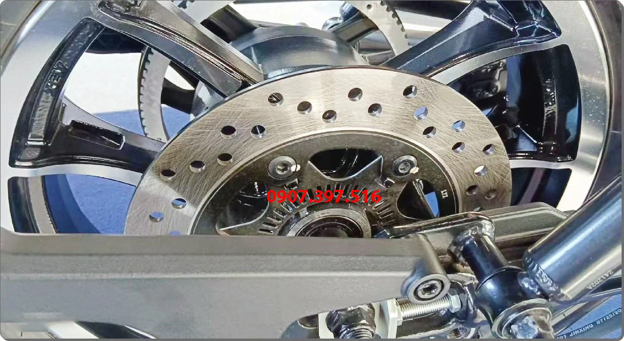 Hyosung GV350X tại Huế - Cruiser 350cc Phong Cách Mỹ Cơ Bắp, Cá Tính