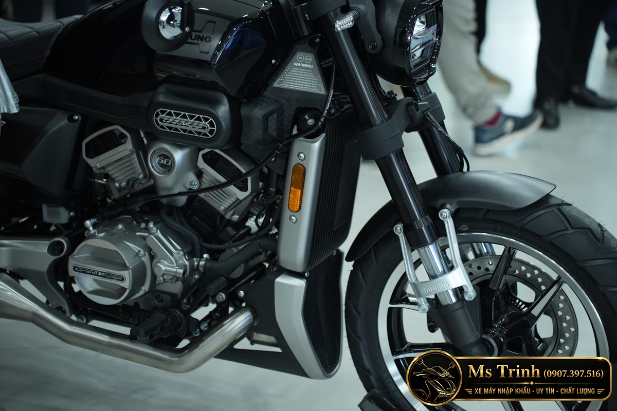 Hyosung GV350X tại Huế - Cruiser 350cc Phong Cách Mỹ Cơ Bắp, Cá Tính