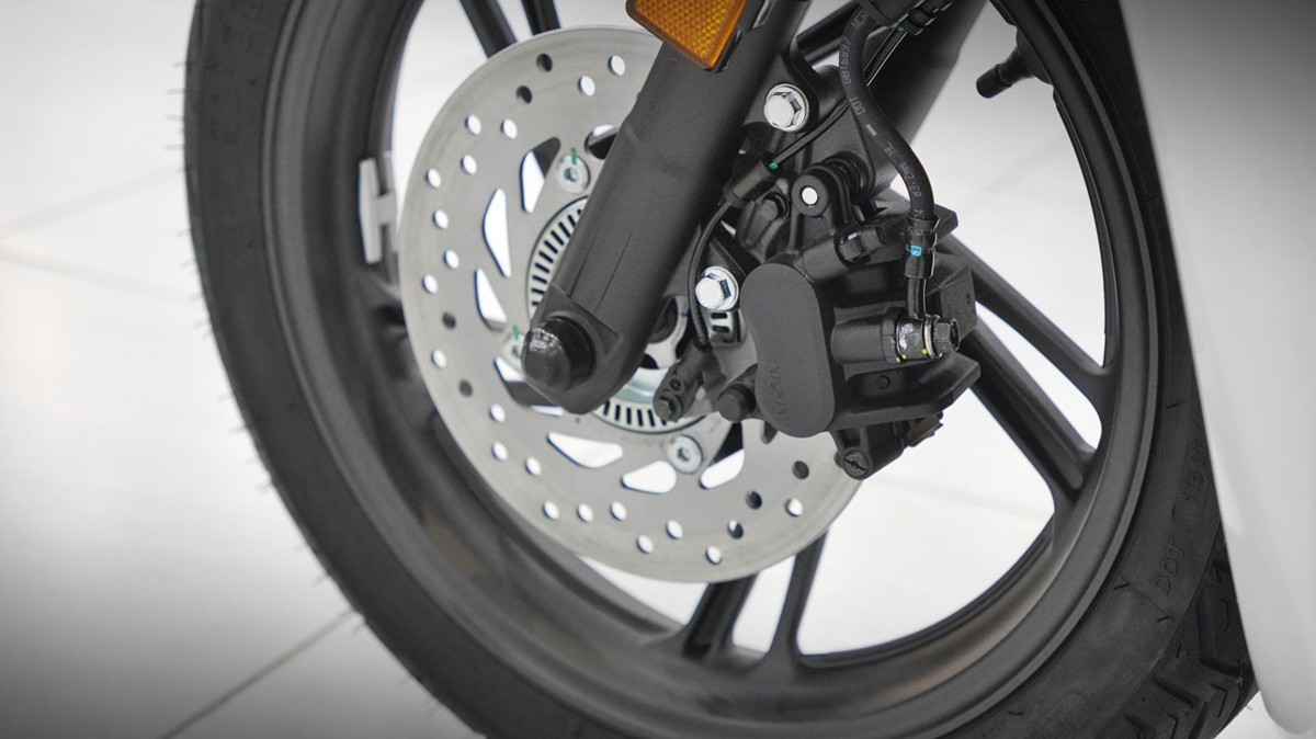 Honda SH150 trắng pha lê nhập Ý 2026 tại Huế - Sport Edition chính ngạch, chuẩn chất Ý