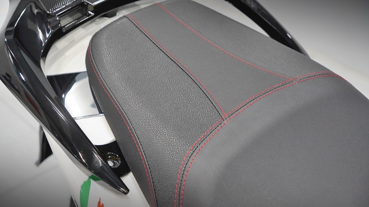 Honda SH150 trắng pha lê nhập Ý 2026 tại Huế - Sport Edition chính ngạch, chuẩn chất Ý