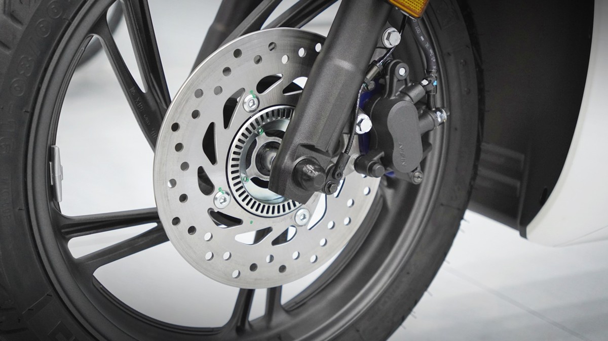 Honda SH150 trắng pha lê nhập Ý 2026 tại Huế - Sport Edition chính ngạch, chuẩn chất Ý