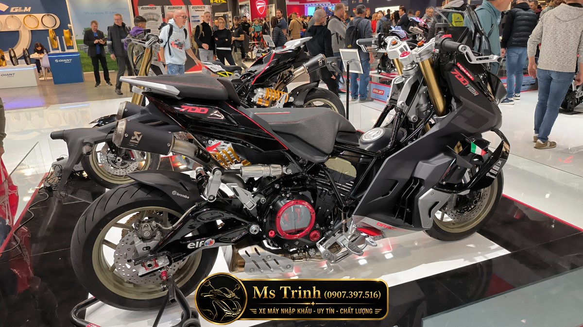 Italjet 700 2026 Tại Huế - Chiến Binh Chỉ 700 Xe Hyper Scooter Cực Hiếm hồ sơ hải quan, nhập chính ngạch