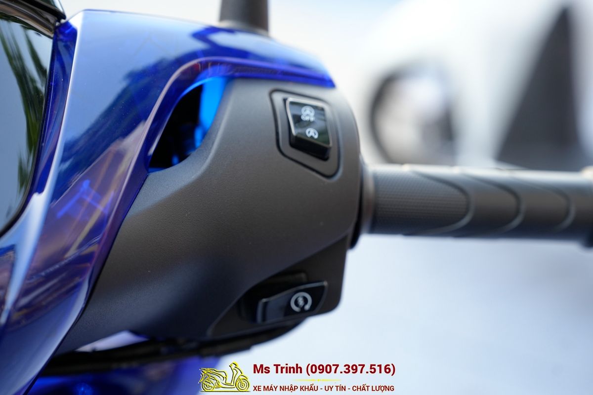 Honda SH150 Vetro Blue 2026 Limited Edition - Siêu phẩm SH Ý dàn áo xanh trong suốt cực hiếm tại Huế