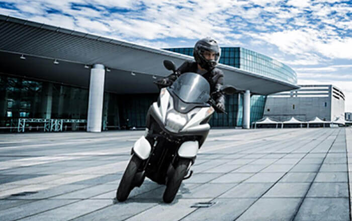 Yamaha Tricity 155 2025, Tay Ga bánh Kép Độc Đáo, Lần Đầu Tiên Có Tại Huế