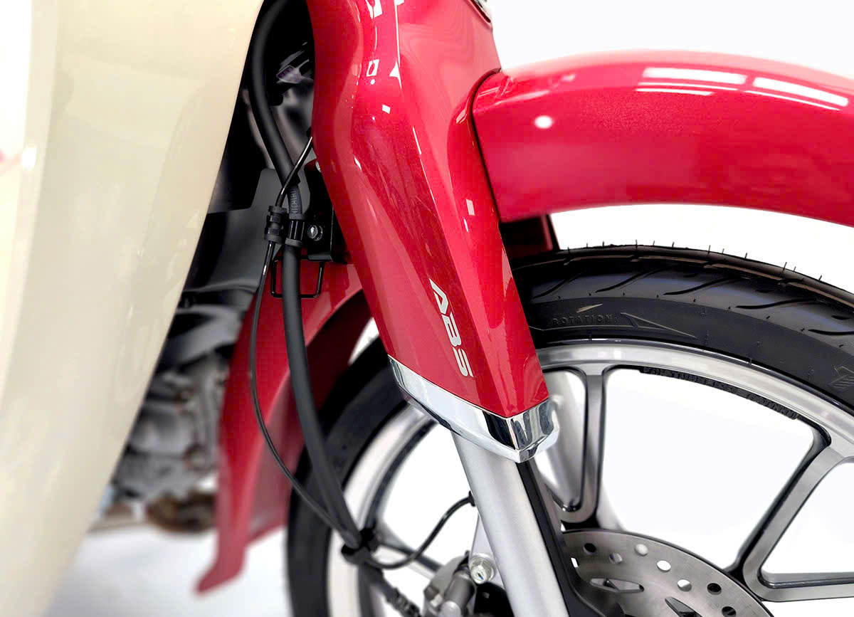 Honda Super C125 ABS, Nhập Nhật, Chính Hãng Màu Đỏ Cuối Cùng tại Huế
