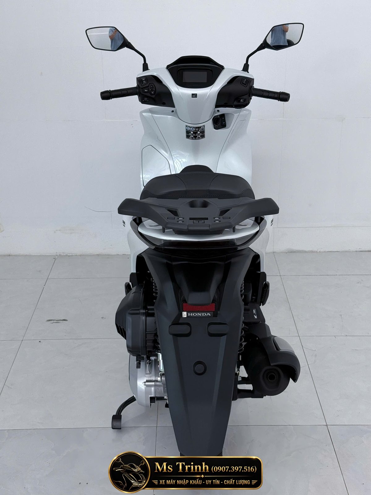 Ánh sáng đèn hậu LED của Honda SH150i nhập khẩu Honda Moto Roma